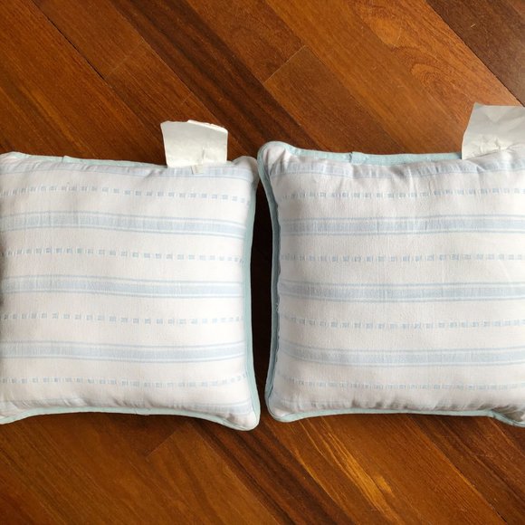 NEW Adorable Spring is Here Accent Chicken Pillows (2) - Picture 5 of 7